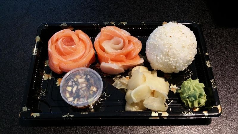 4.SASHIMI MORIWASE